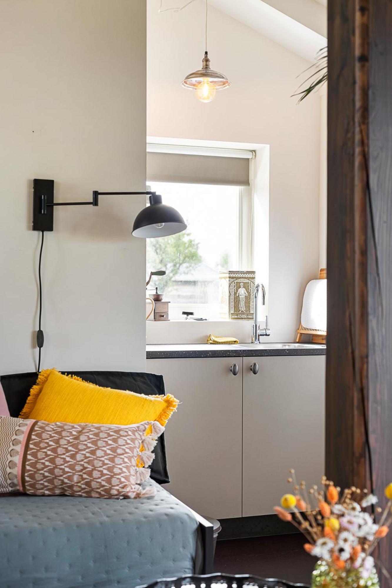 Boutique Hotel Jongwijs Westzaan ภายนอก รูปภาพ